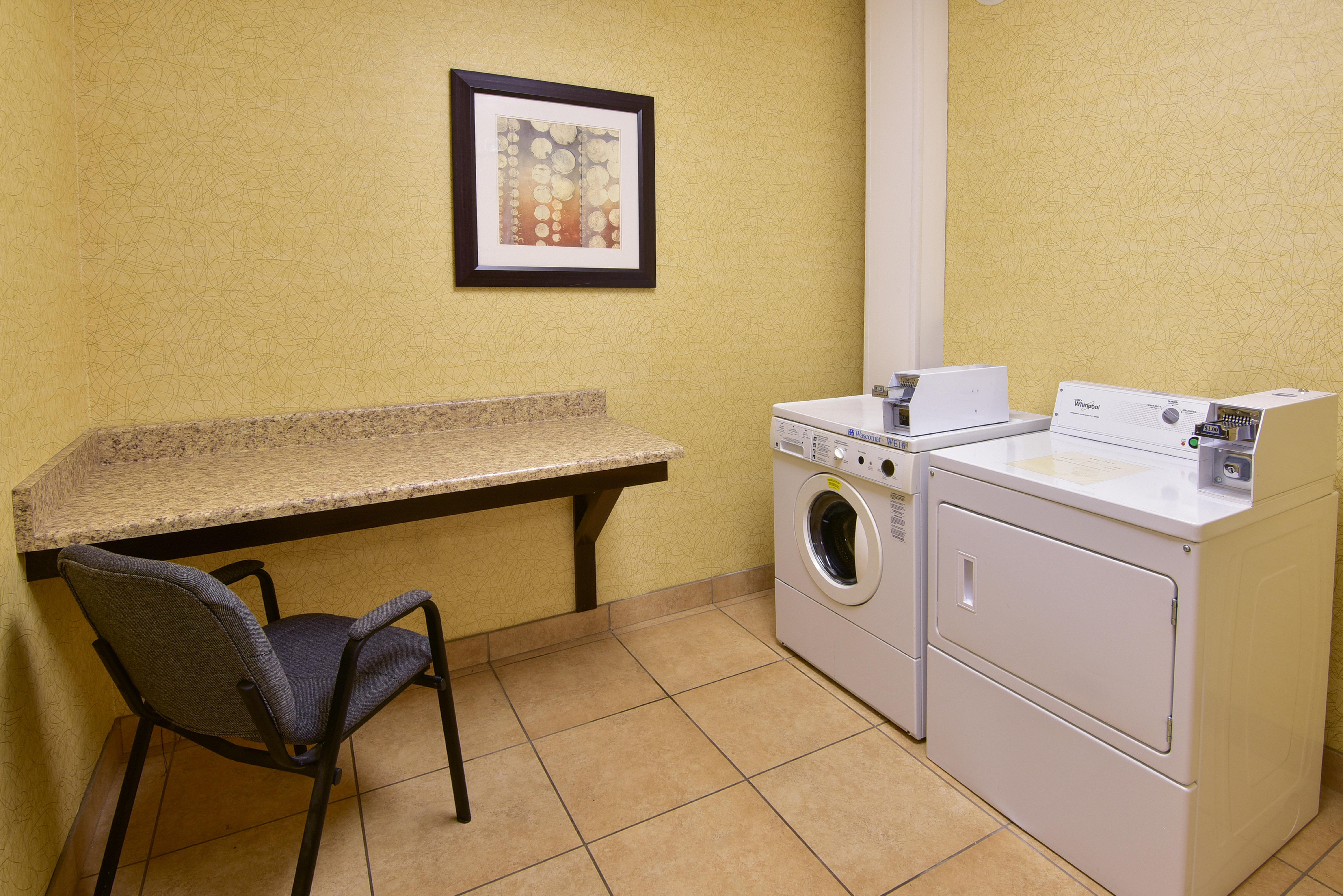 Holiday Inn Express Hotel & Suites Wauseon By Ihg Екстер'єр фото