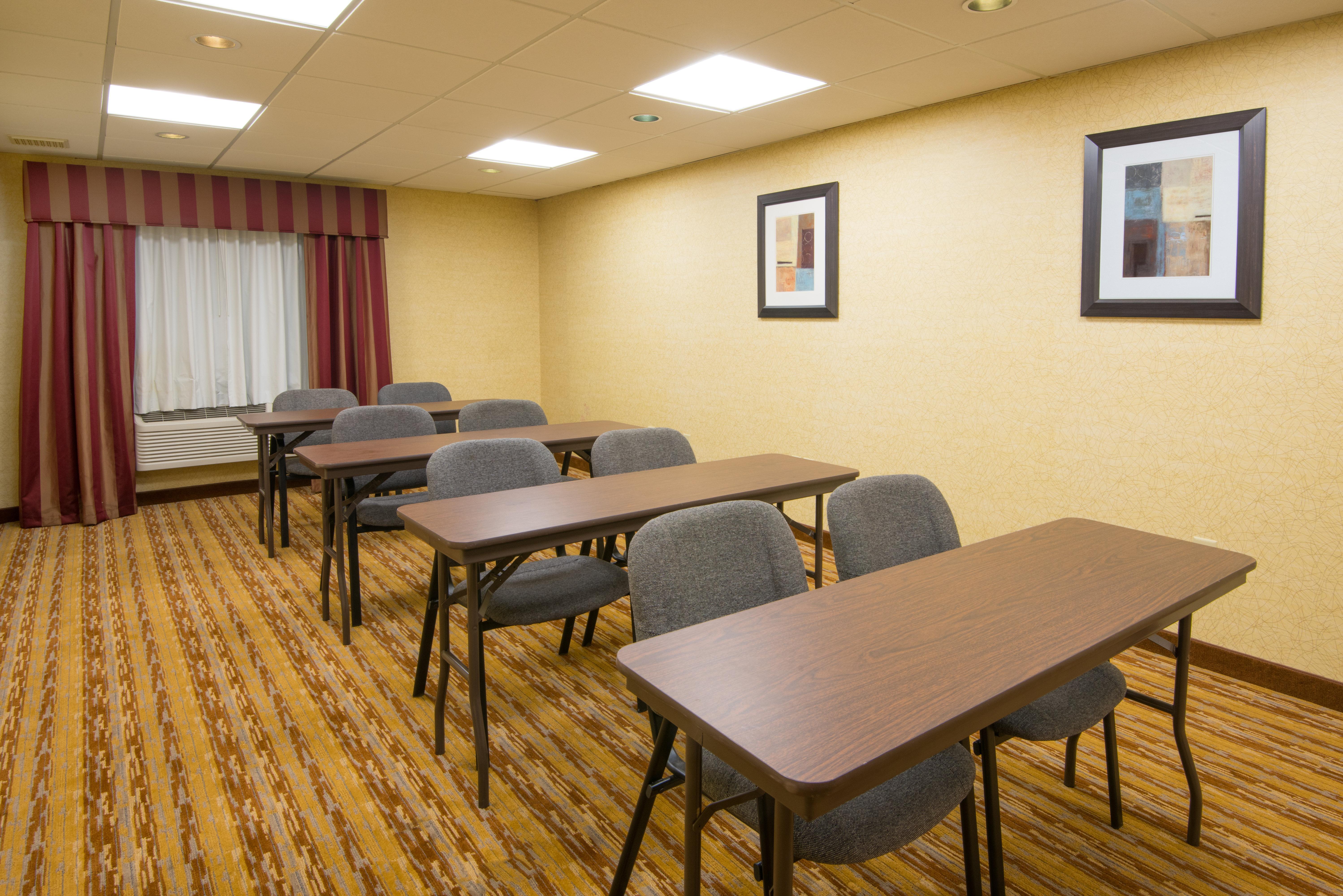 Holiday Inn Express Hotel & Suites Wauseon By Ihg Екстер'єр фото