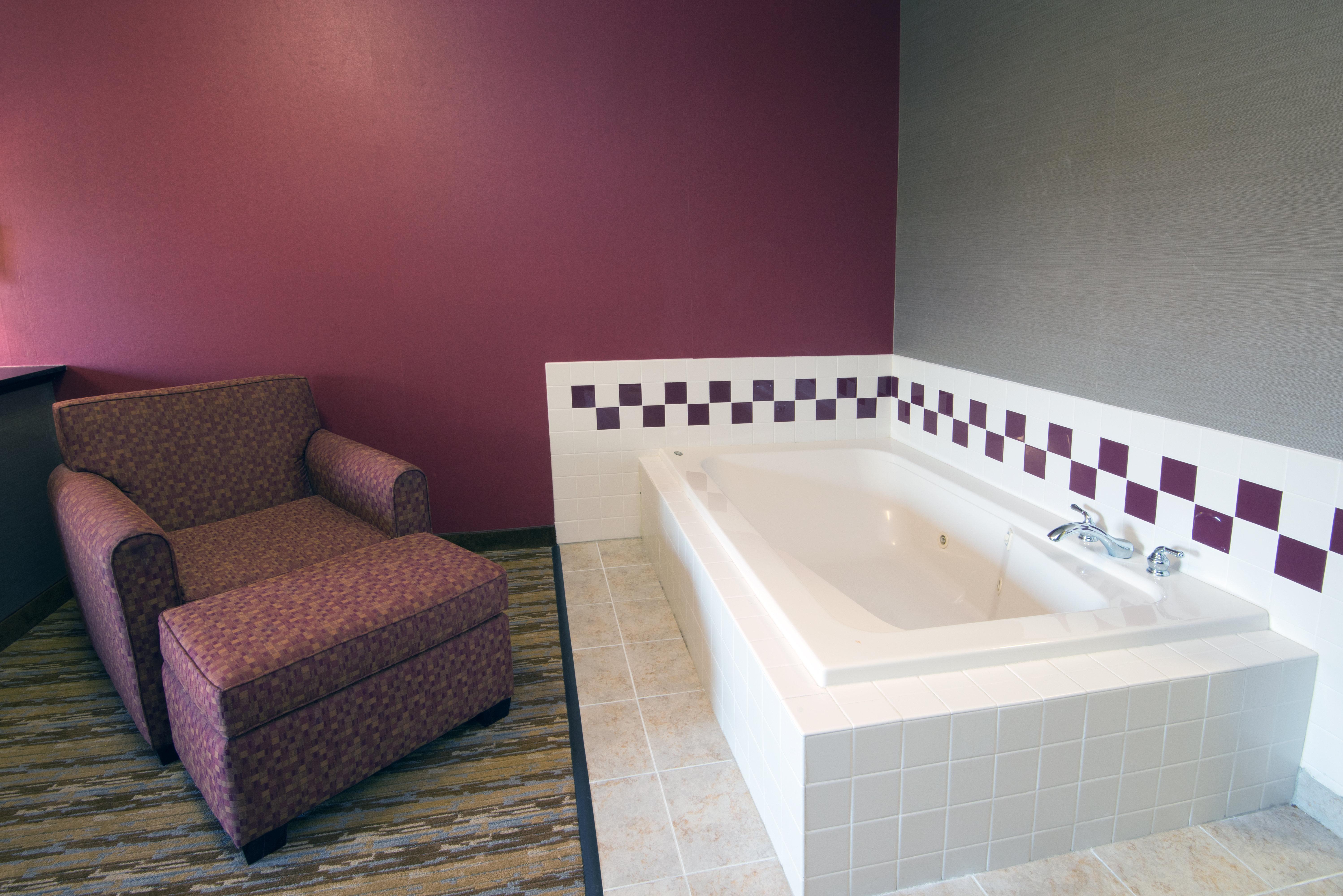 Holiday Inn Express Hotel & Suites Wauseon By Ihg Екстер'єр фото