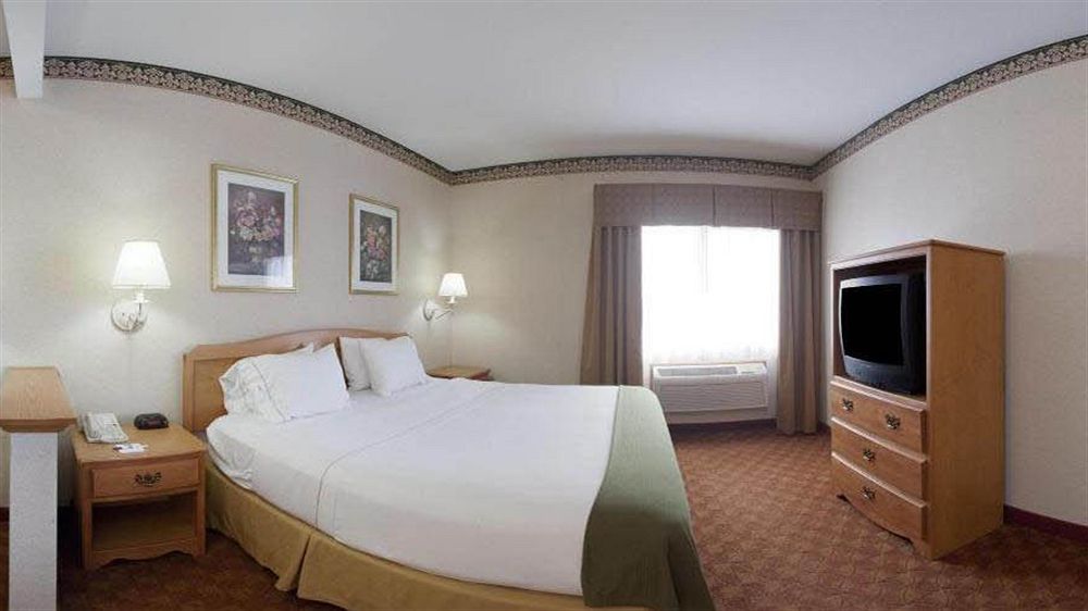 Holiday Inn Express Hotel & Suites Wauseon By Ihg Екстер'єр фото